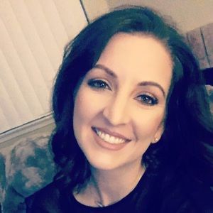 Meet your Posher, Candace